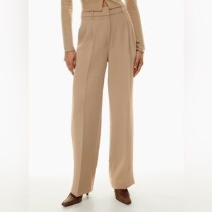NWOT Aritzia Wilfred Effortless Pant